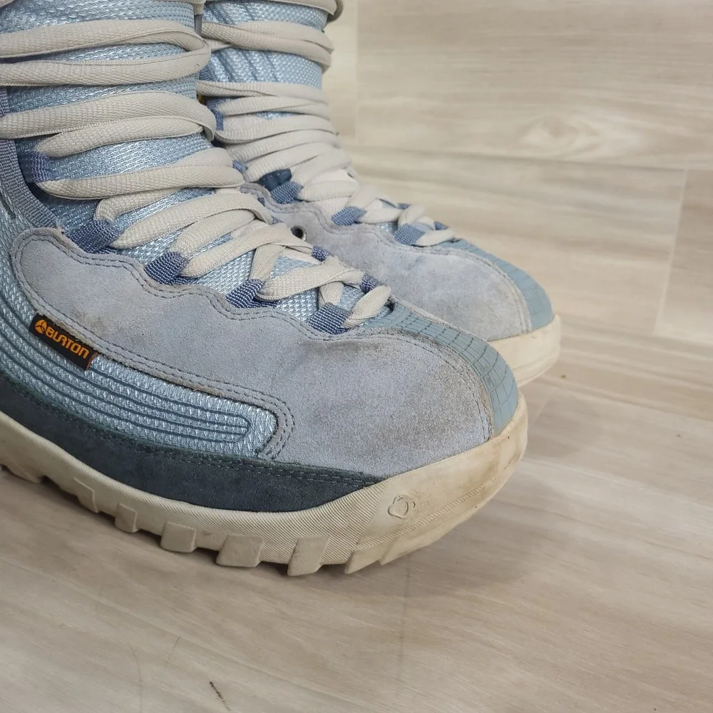 Burton Moto Snowboard Boots Womens 9 Blue Grey Suede Lace Up Winter Sport